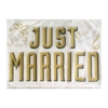 Kép 2/2 - Just Married esküvői zászló arany felírattal