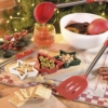 Kép 3/4 - Karácsonyi aperitif készlet - Fa tálca 3 kerámia tálkával