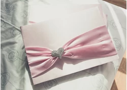 Vendégkönyvek, scrapbookok