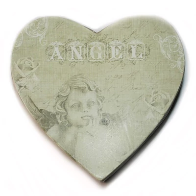 Angyalkás szív alakú sütis doboz