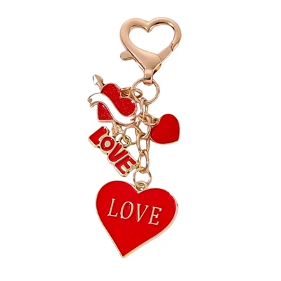 Kulcstartó szerelmeseknek LOVE medállal (piros)
