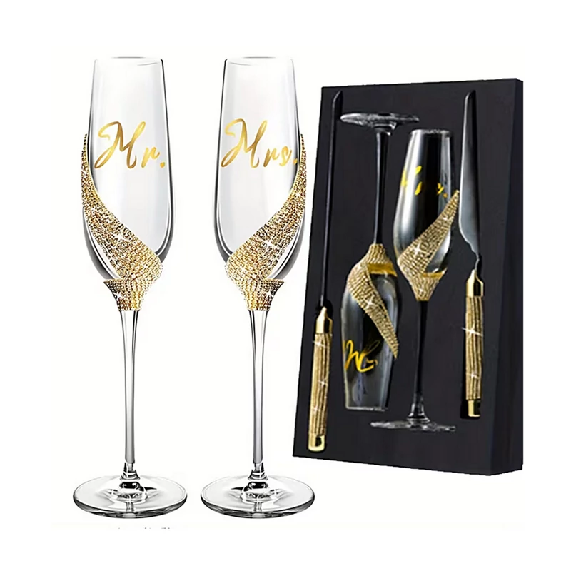 Esküvői pezsgőspohár és tortavágó szett kristályokkal - Mr és Mrs (4db-os) 
