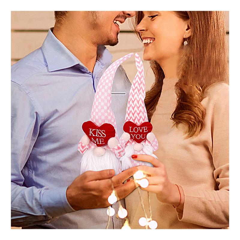 Valentin napi törpe szívvel - Love you (36cm)