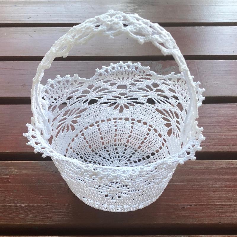 Horgolt csipke sziromszóró kosár (Hand Made)